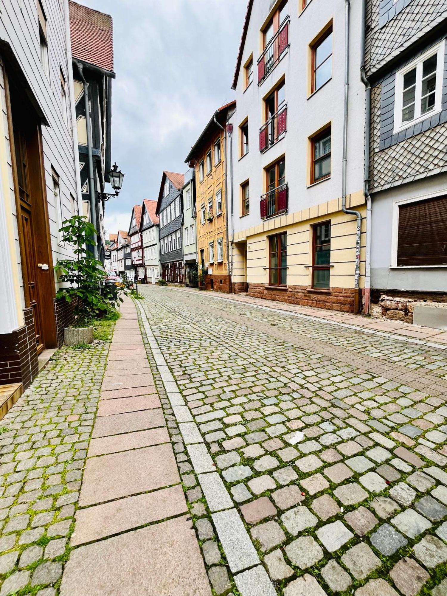 Aycatcherhomes - Top Lage I 4 Personen I Zentral I Altstadt Marburg I Naehe Fluss Lahn I Boutique Apartment Pera エクステリア 写真